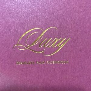 Luxy Brand  15’ seamless hair extensions Dark Brown